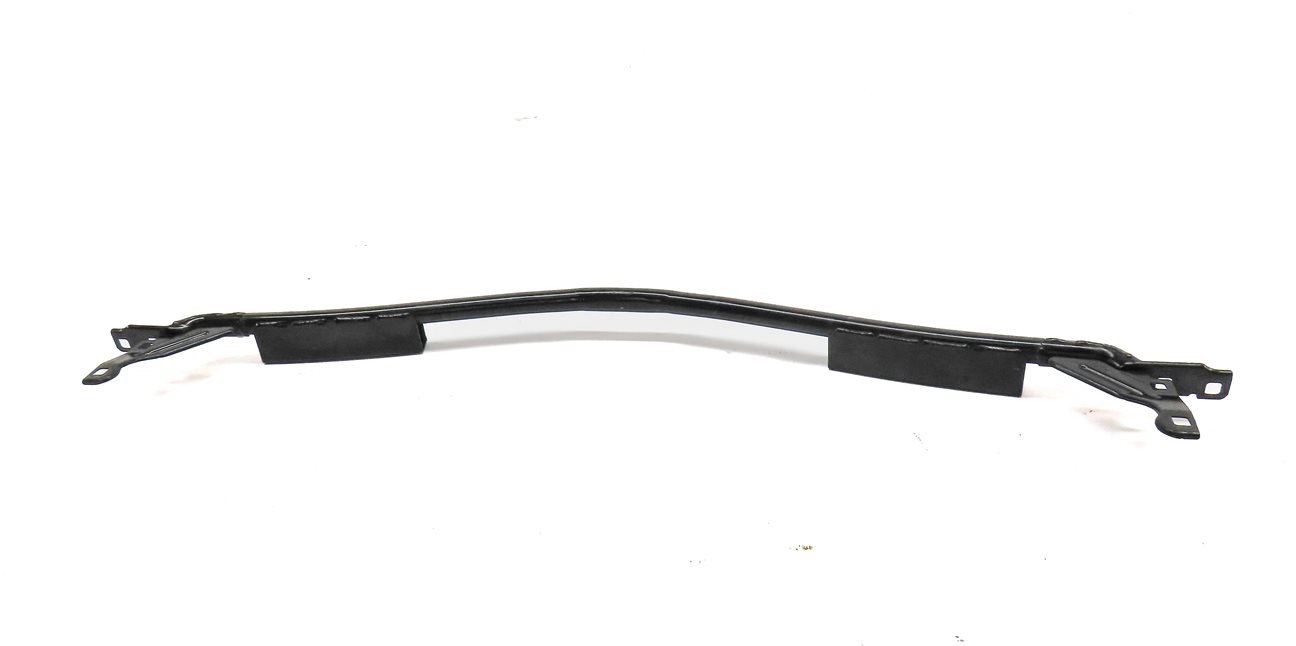 Thumbnail 4: 2016 PORSCHE MACAN (95B) FRONT CROSSMEMBER BRACE SUPPORT MOUNT BRACKET