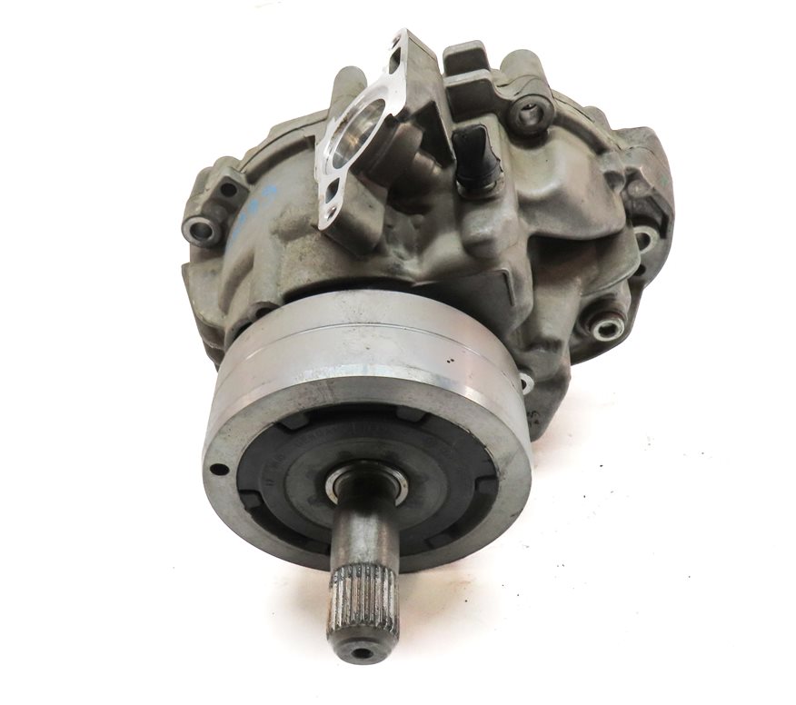 Thumbnail 2: 2015-2018 PORSCHE MACAN (95B) FRONT TRANSFER CASE ASSEMBLY w/o SHIFT MOTOR