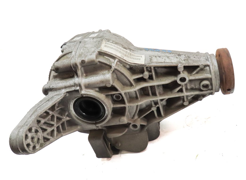 Thumbnail 2: 15-16 PORSCHE MACAN (95B) 3.0L ENGINE REAR DIFFERENTIAL GEAR CARRIER ASSEMBLY