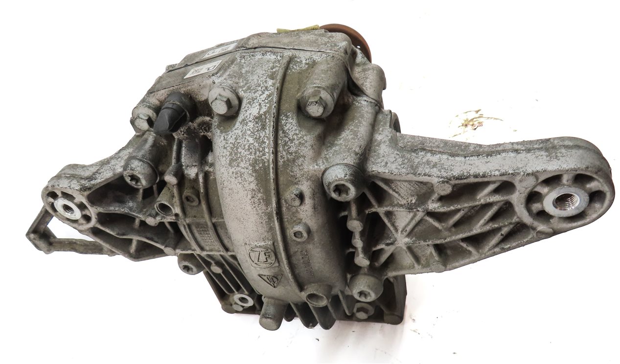 Thumbnail 4: 15-16 PORSCHE MACAN (95B) 3.0L ENGINE REAR DIFFERENTIAL GEAR CARRIER ASSEMBLY