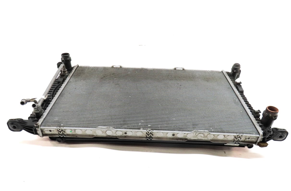 Thumbnail 2: 2016 PORSCHE MACAN (95B) FRONT RADIATOR CONDENSER COOLER ASSEMBLY