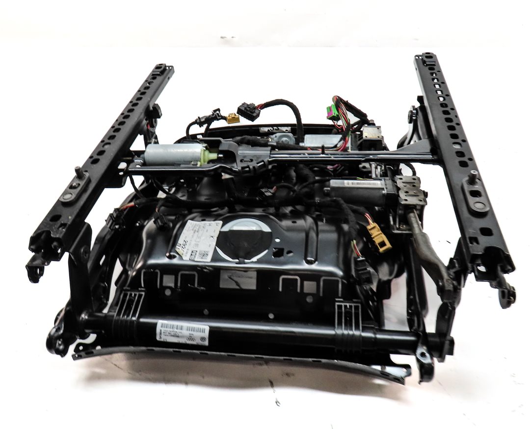 Thumbnail 6: 2015-2018 MACAN (95B) FRONT LEFT DRIVER VENTED SPORT SEAT TRACK w/ ADJUST MOTORS