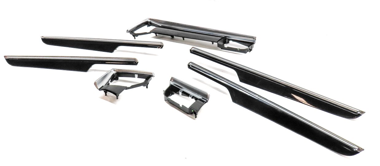 2016 PORSCHE MACAN (95B) DASH & DOOR WOOD TRIM SET (GLOSS BLACK)