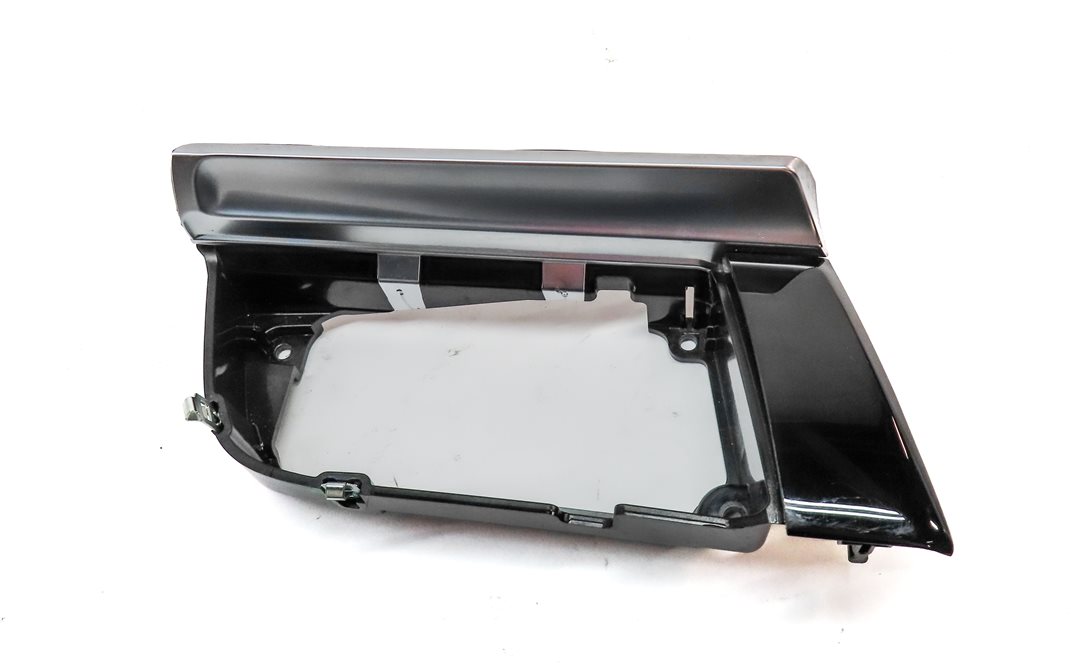 Thumbnail 18: 2016 PORSCHE MACAN (95B) DASH & DOOR WOOD TRIM SET (GLOSS BLACK)
