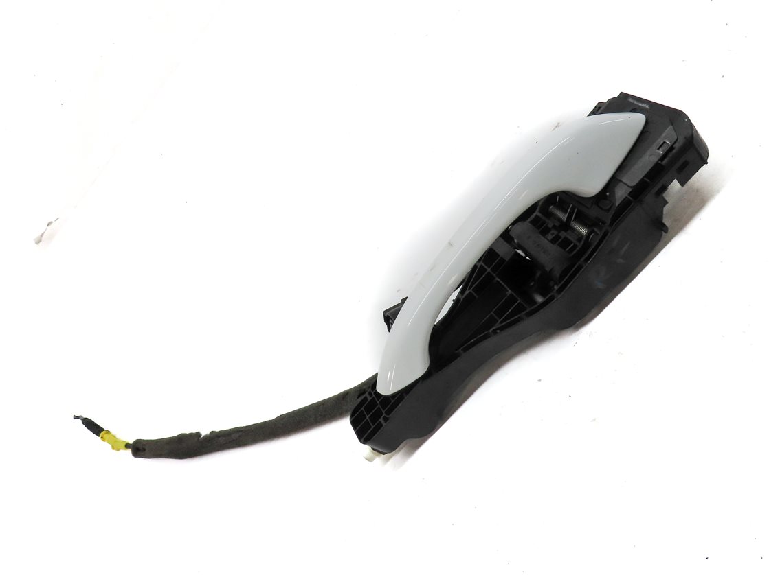 Thumbnail 3: 15-19 PORSCHE MACAN (95B) FRONT RIGHT PASSENGER EXTERIOR DOOR HANDLE (White)