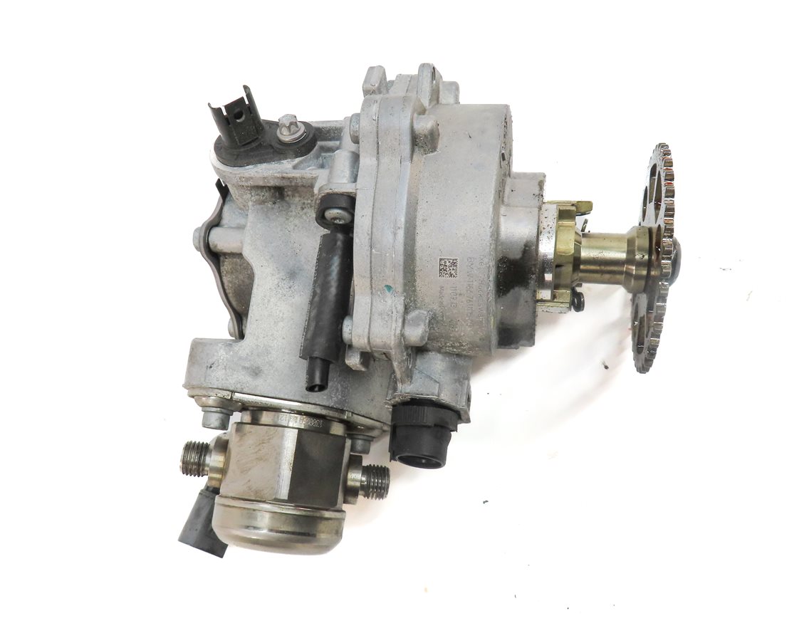 Thumbnail 2: 2014 BMW X3 (F25) 3.0L (N55) ENGINE BRAKE VACUUM PUMP w/ HIGH PRESSURE FUEL PUMP
