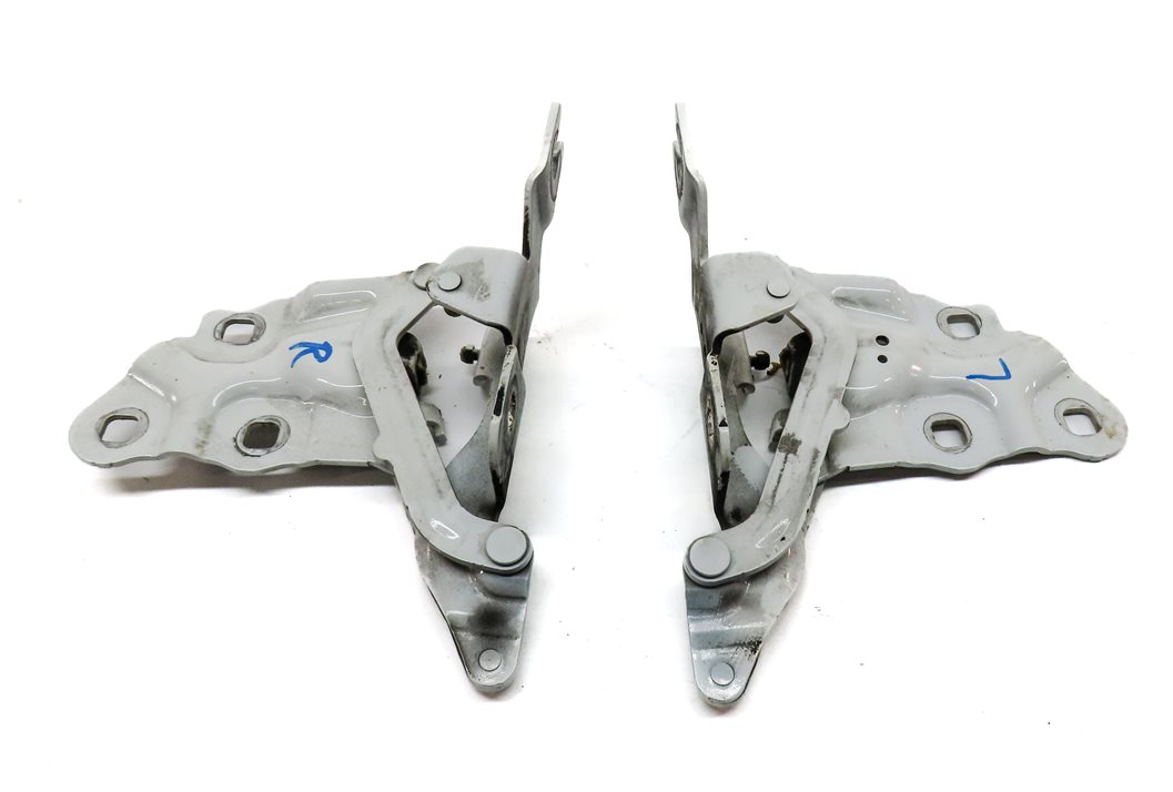 Thumbnail 2: 2011-2018 BMW X3 X4 (F25 F26) FRONT LEFT & RIGHT HOOD HINGE SET 2 (White)