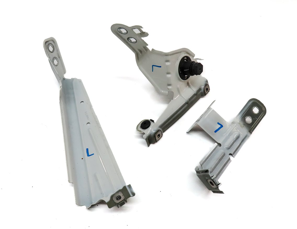 2014 BMW X3 (F25) FRONT LEFT DRIVER FENDER SUPPORT MOUNT BRACKET SET/3