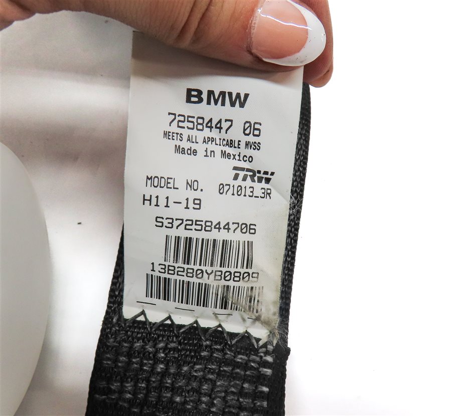 Thumbnail 6: 2014 BMW X3 (F25) REAR LEFT SEAT SEATBELT BELT RETRACTOR (Black)