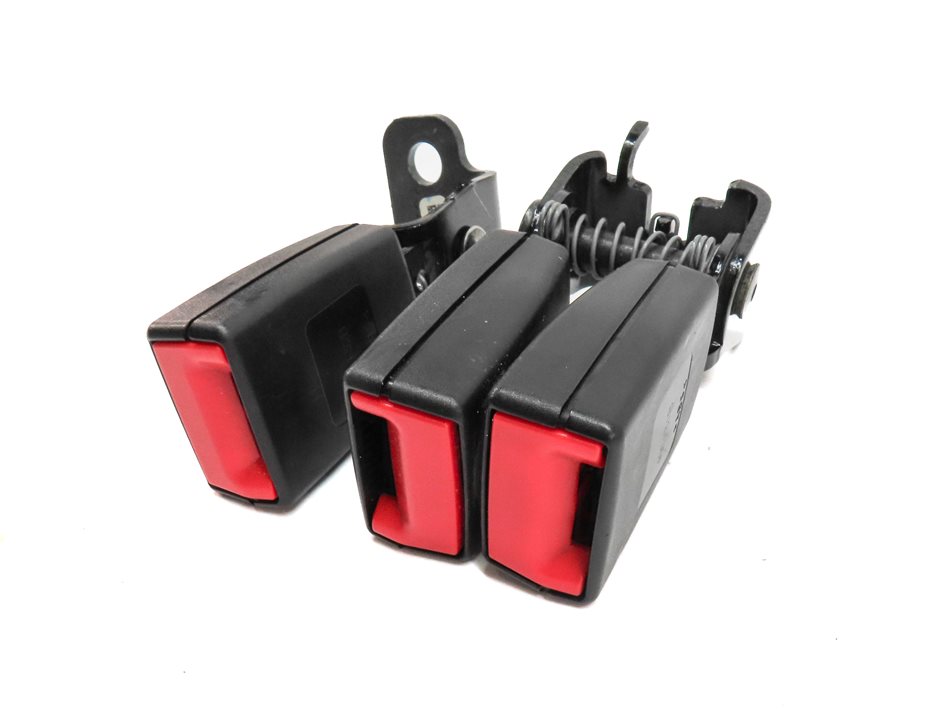 Thumbnail 3: 14 BMW X3 (F25) REAR LEFT CENTER RIGHT SEAT SEATBELT BUCKLE RECEIVER SET (BLACK)