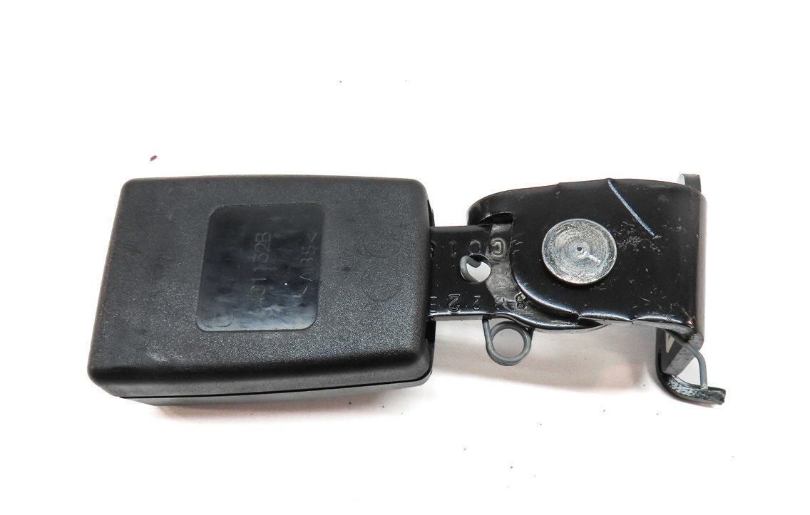 Thumbnail 7: 14 BMW X3 (F25) REAR LEFT CENTER RIGHT SEAT SEATBELT BUCKLE RECEIVER SET (BLACK)