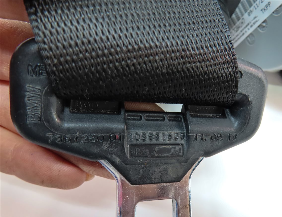 Thumbnail 7: 2011-2018 BMW X3 X4 (F25 F26) FRONT RIGHT PASSENGER SEATBELT RETRACTOR (Black)