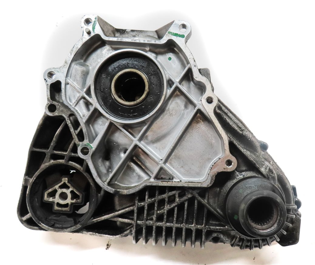 Thumbnail 2: 2012-2018 BMW X3 X4 X5 X6 (F15 F16 F25 F26) AWD Xi FRONT TRANSFER CASE w/ MOTOR