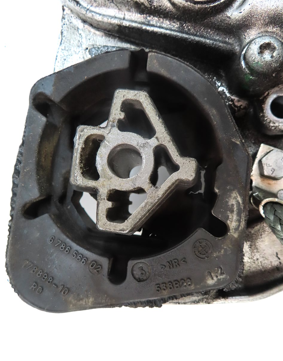 Thumbnail 5: 2012-2018 BMW X3 X4 X5 X6 (F15 F16 F25 F26) AWD Xi FRONT TRANSFER CASE w/ MOTOR