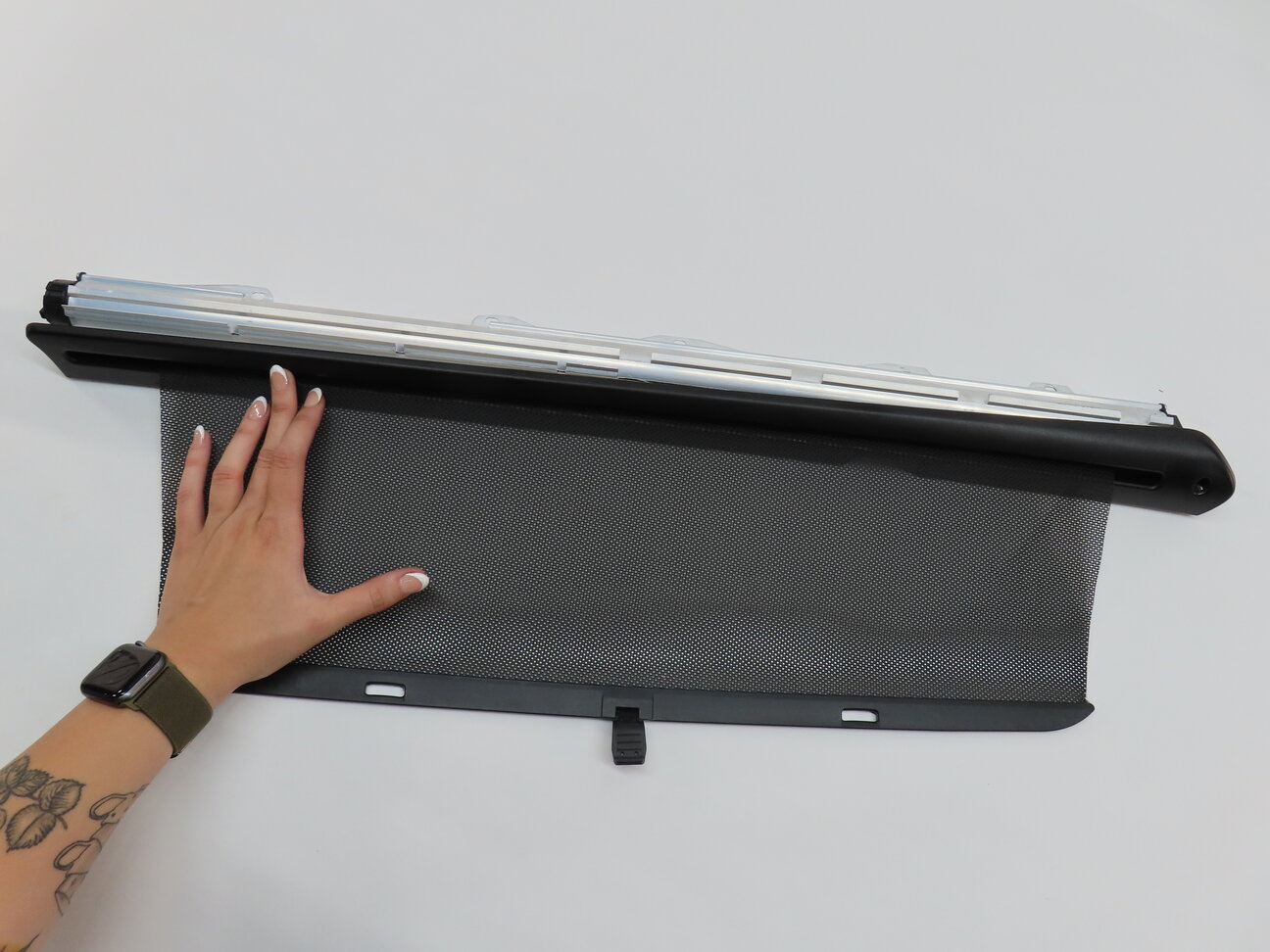 Thumbnail 5: 2011-2017 BMW X3 (F25) REAR LEFT DOOR RETRACTABLE WINDOW SHADE SUNSHADE SCREEN