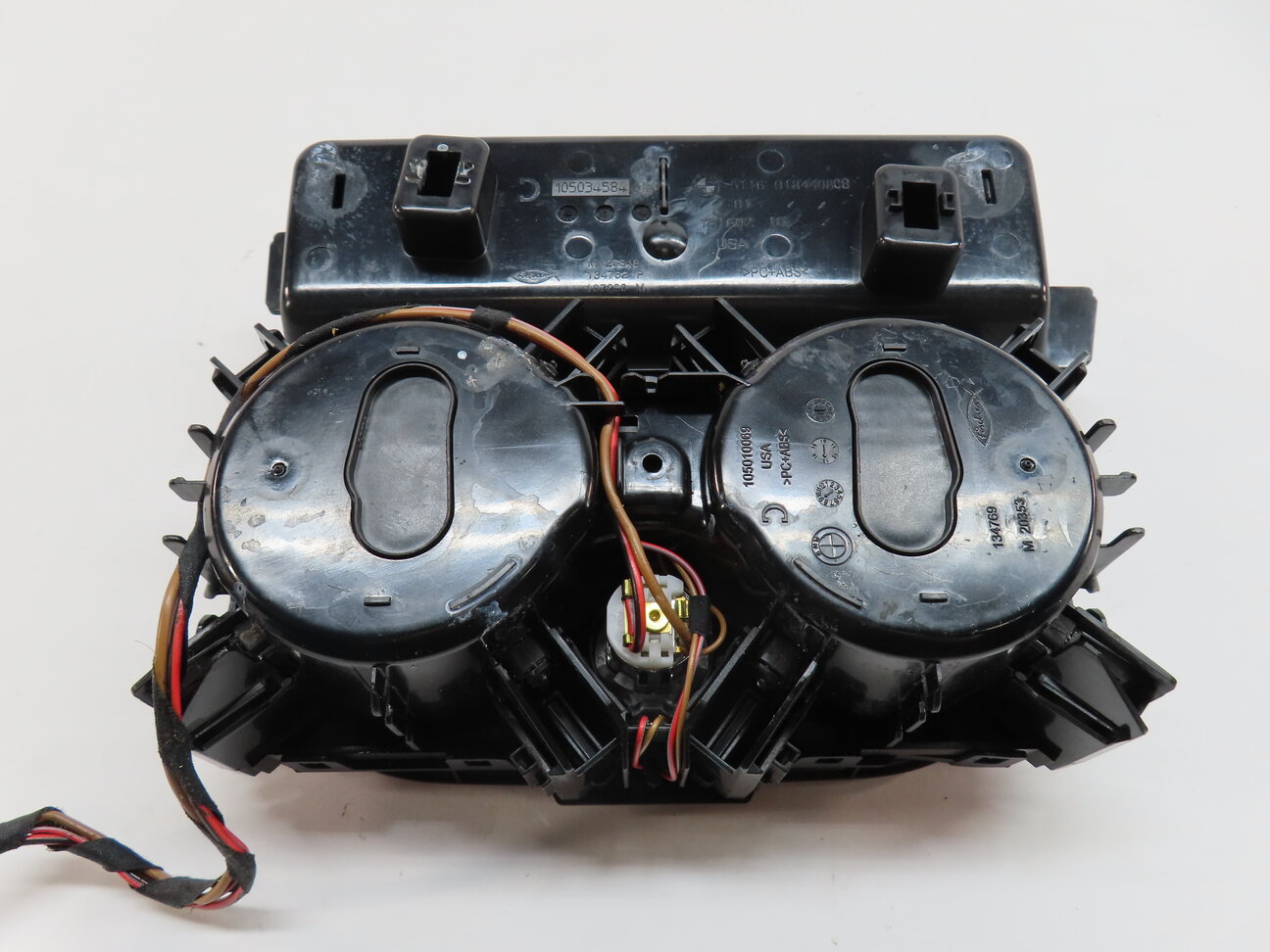 Thumbnail 6: 2014 BMW X3 (F25) FRONT CENTER CONSOLE CUPHOLDER 12V SOCKET COMPARTMENT TRAY