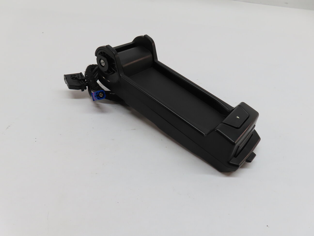 2014 BMW X3 (F25) FRONT CENTER CONSOLE MOUNT SNAP IN CELL PHONE CRADLE DOCK