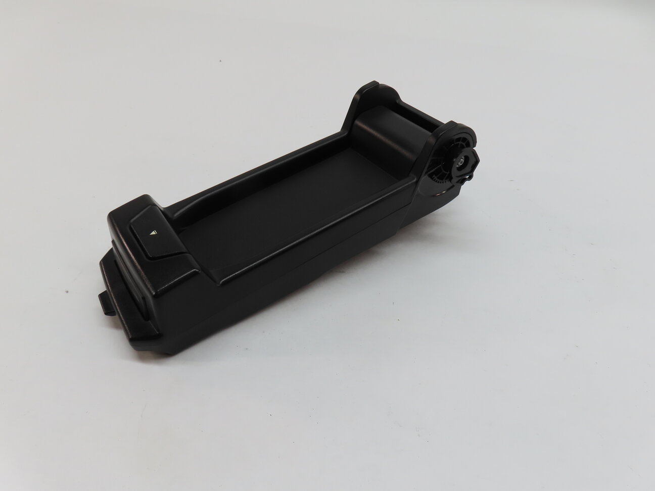 Thumbnail 3: 2014 BMW X3 (F25) FRONT CENTER CONSOLE MOUNT SNAP IN CELL PHONE CRADLE DOCK