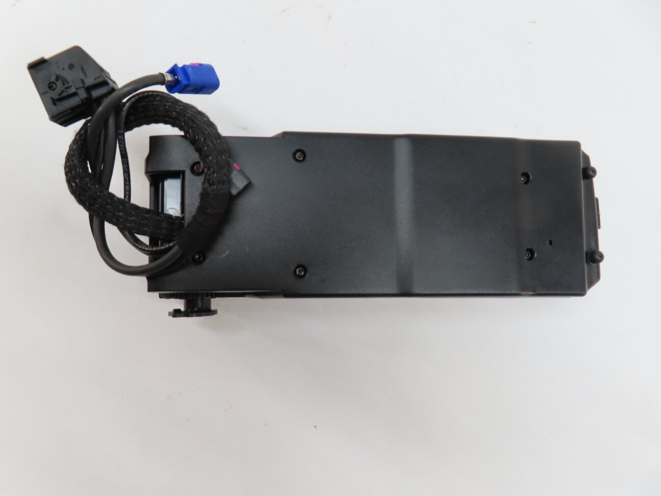 Thumbnail 5: 2014 BMW X3 (F25) FRONT CENTER CONSOLE MOUNT SNAP IN CELL PHONE CRADLE DOCK