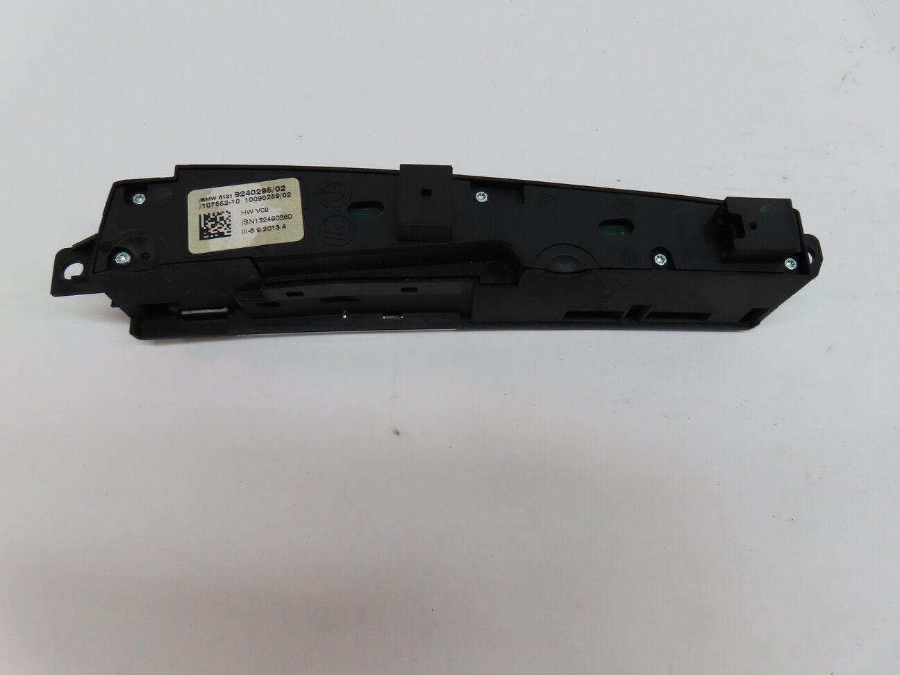 Thumbnail 4: 2014 BMW X3 (F25) PARK ASSIST TRACTION CONTROL HILL DESCENT CONTROL SWITCH PANEL