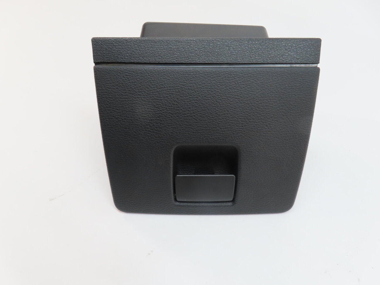 Thumbnail 2: 2014 BMW X3 (F25) FRONT LEFT DRIVER DASH STORAGE COMPARTMENT BIN TRAY (BLACK)