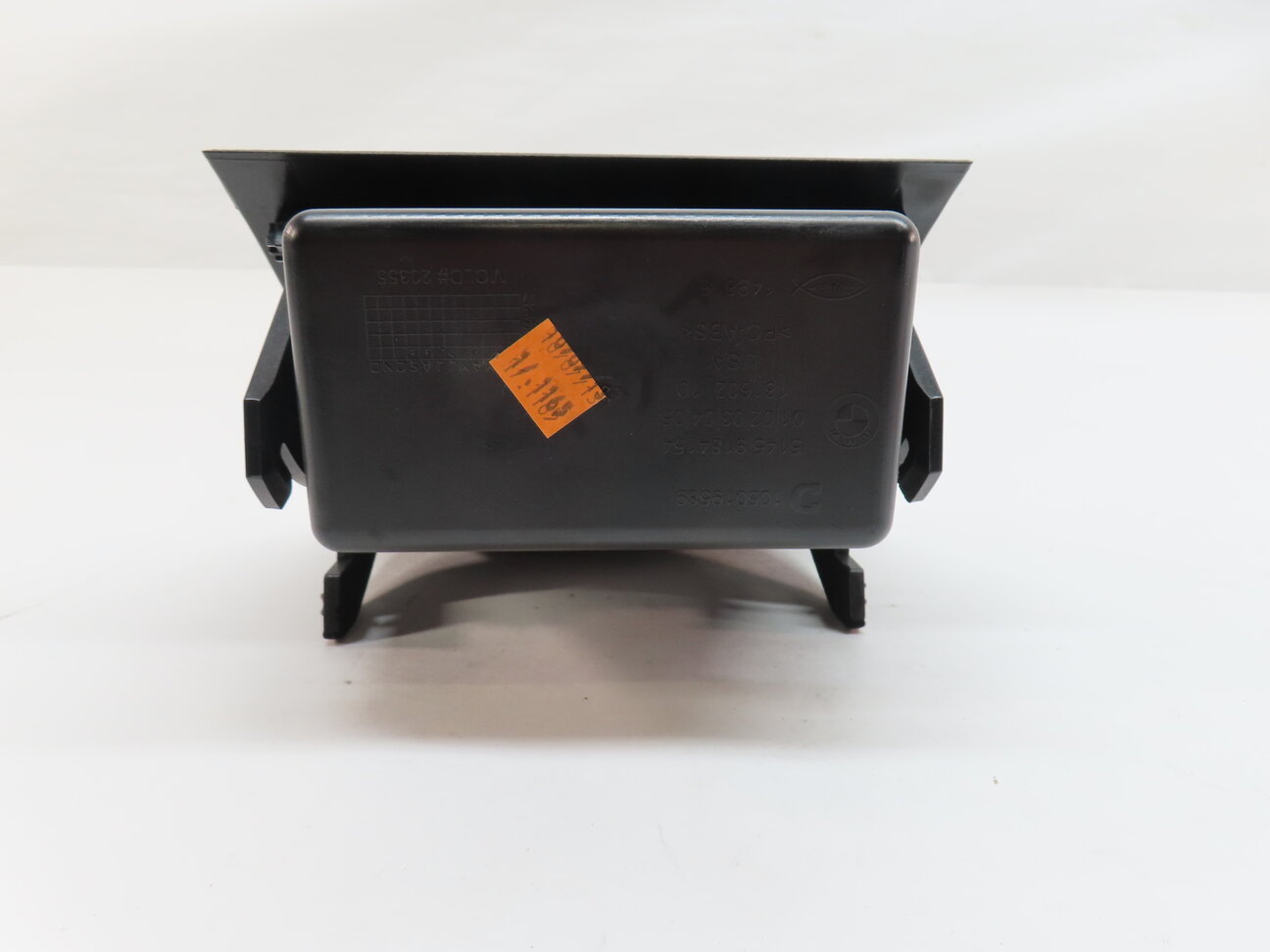 Thumbnail 5: 2014 BMW X3 (F25) FRONT LEFT DRIVER DASH STORAGE COMPARTMENT BIN TRAY (BLACK)