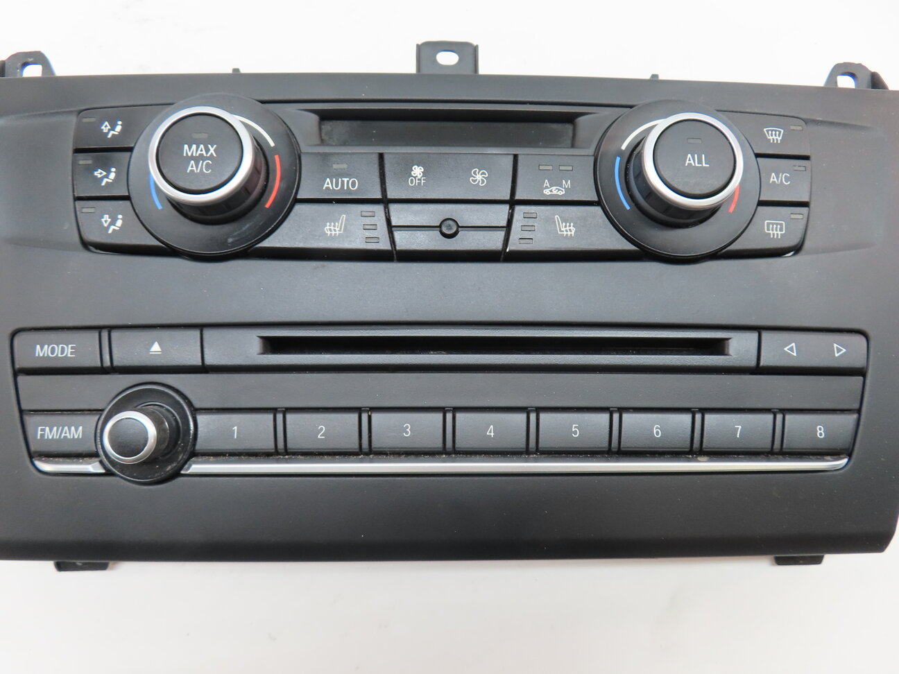 Thumbnail 5: 11-14 BMW X3 (F25) FRONT HEATER A/C TEMPERATURE CLIMATE w/ RADIO CONTROL & TRIM