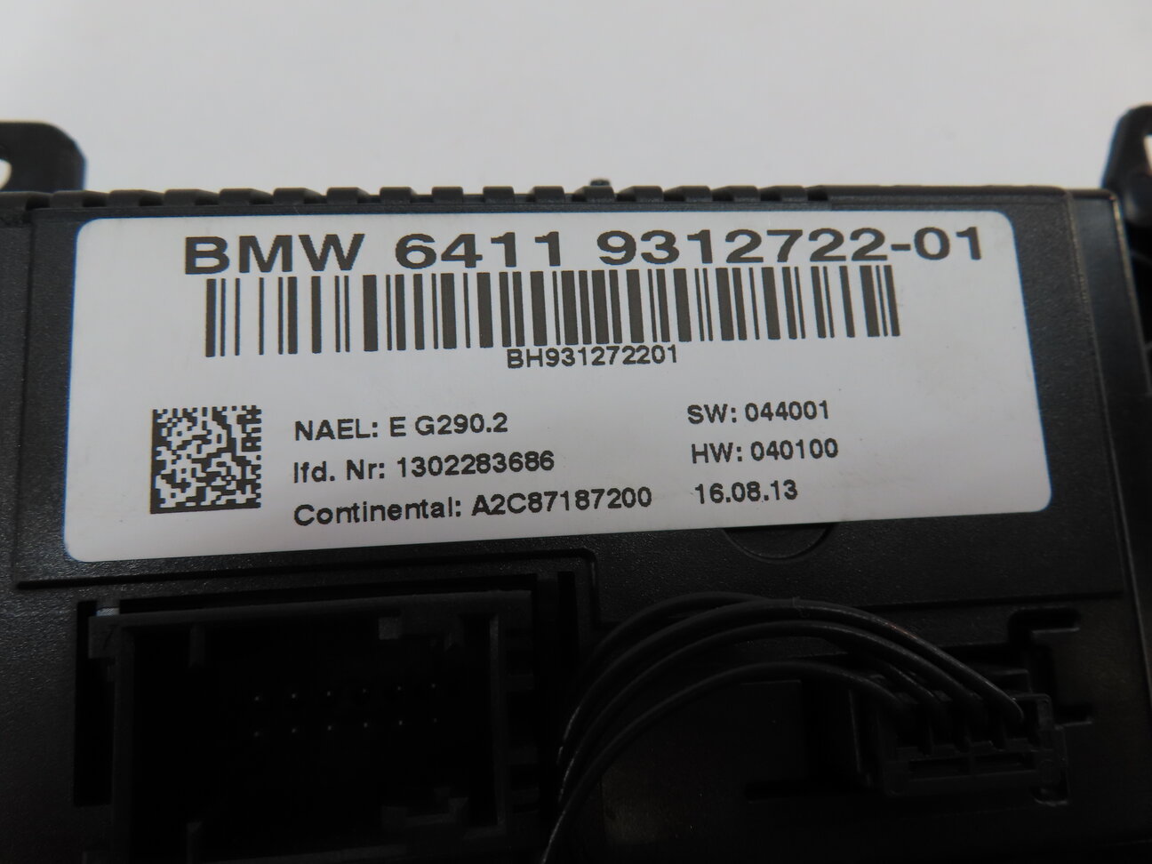 Thumbnail 7: 11-14 BMW X3 (F25) FRONT HEATER A/C TEMPERATURE CLIMATE w/ RADIO CONTROL & TRIM