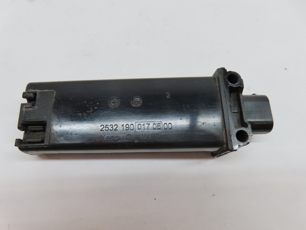 Thumbnail 3: 11-18 BMW 5 7 M5 M6 X3 X4 (F01 F06 F10 F12 F25 F26) TPMS SENSOR ANTENNA MODULE