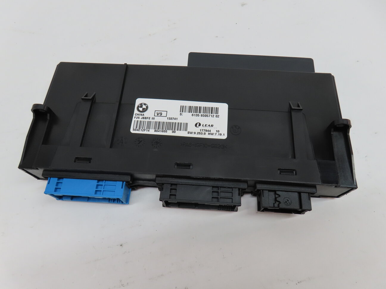 Thumbnail 5: 2011-2014 BMW X3 (F25) MAIN PRIMARY BODY CONTROL MODULE COMPUTER
