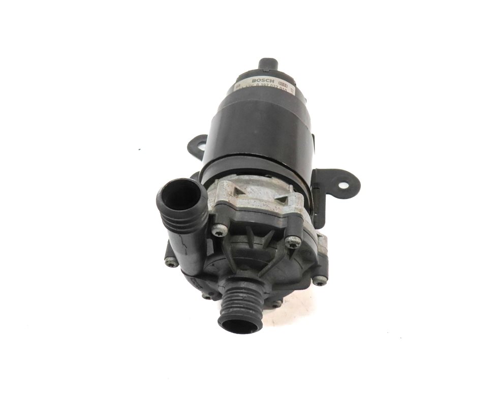 Thumbnail 2: 2012 MERCEDES ML550 (W166) 4.6L (278.928) ENGINE AUXILIARY WATER COOLANT PUMP