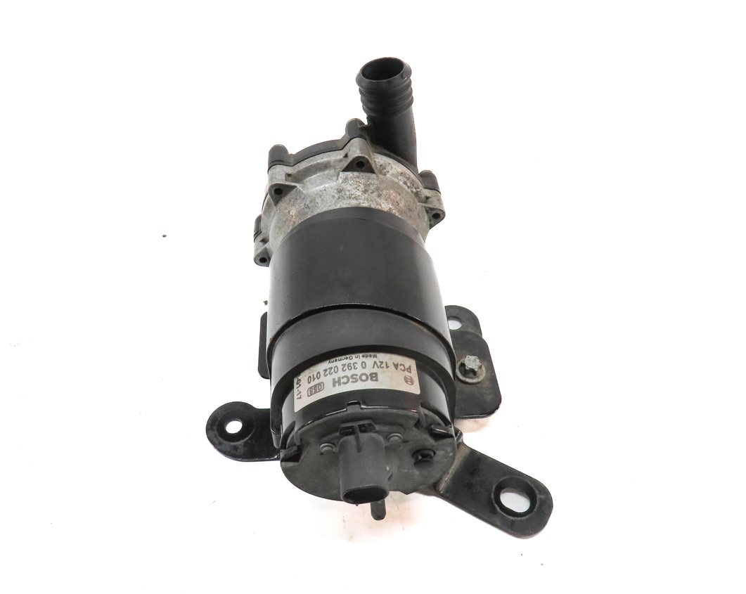 Thumbnail 5: 2012 MERCEDES ML550 (W166) 4.6L (278.928) ENGINE AUXILIARY WATER COOLANT PUMP