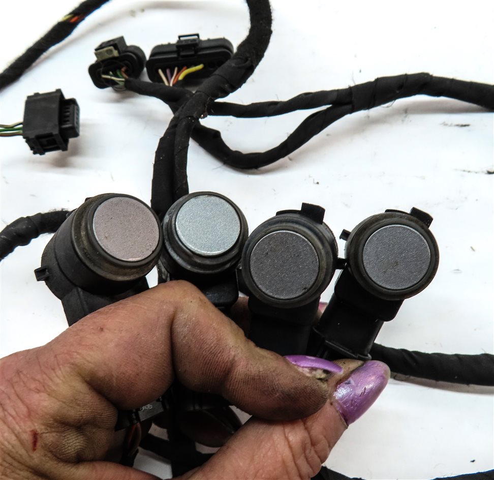 Thumbnail 5: 2012 MERCEDES ML550 (W166) REAR PARK ASSIST PDC DISTANCE CONTROL SENSOR (Silver)