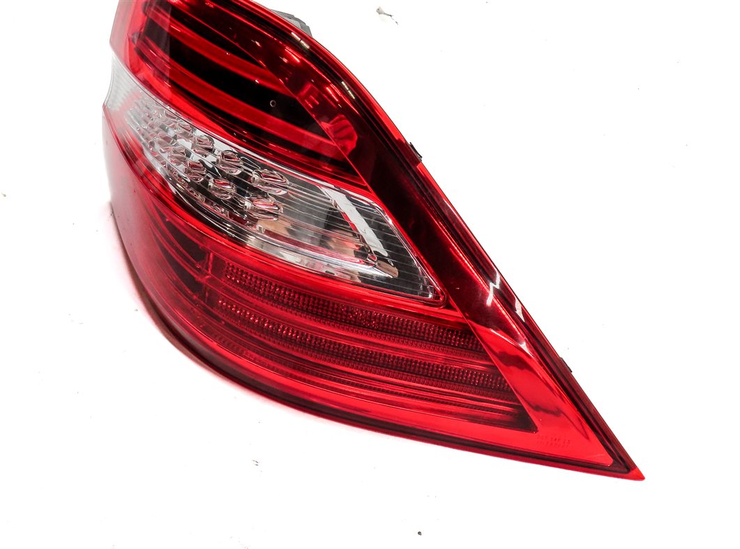 Thumbnail 3: 12-15 MERCEDES ML-CLASS (W166) REAR RIGHT PASSENGER LED TAILLIGHT BRAKE LIGHT