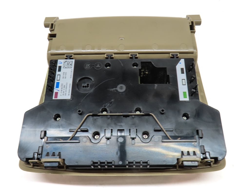 Thumbnail 7: 2012 MERCEDES ML550 (W166) FRONT INTERIOR OVERHEAD DOME LIGHT LAMP (Beige)