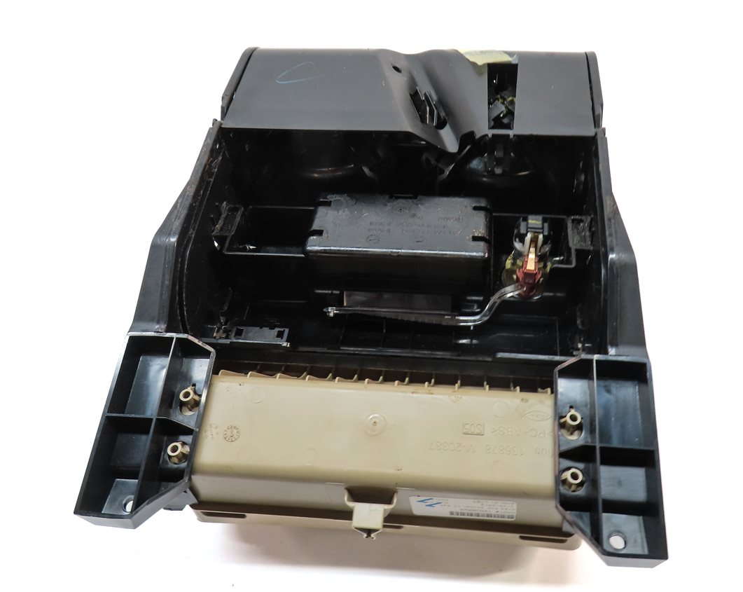 Thumbnail 5: 12 MERCEDES ML550 W166 FRONT CENTER CONSOLE CUPHOLDER ASHTRAY 12V SOCKET (BEIGE)
