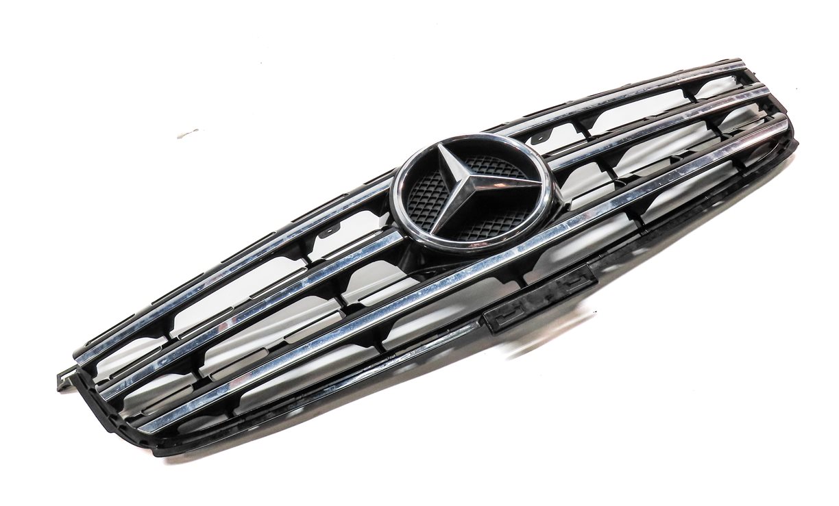 Thumbnail 3: 2012-2015 MERCEDES ML250 ML350 ML400 ML550 (W166) FRONT UPPER CENTER GRILLE TRIM