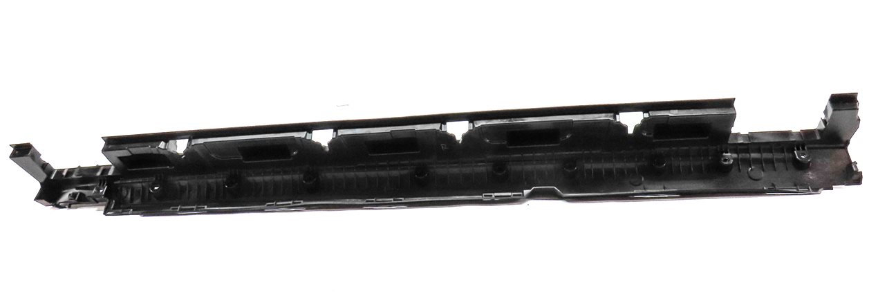 Thumbnail 6: 2012 MERCEDES ML550 (W166) RIGHT PASSENGER STEP RUNNING BOARD MOUNT BRACKET