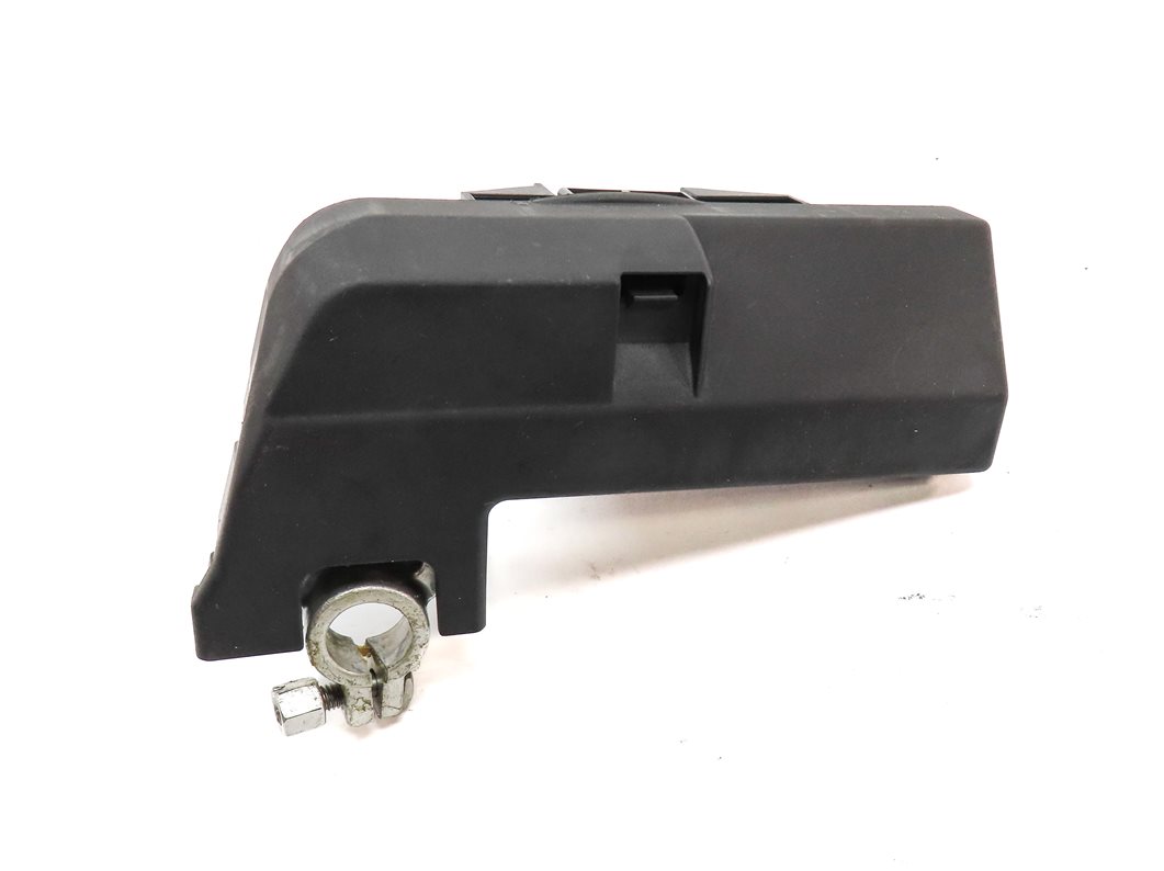 Thumbnail 5: 2012 AUDI A6 (C7) 3.0L SUPER (CGXB) ENGINE BATTERY OVERLOAD PROTECTION SWITCH