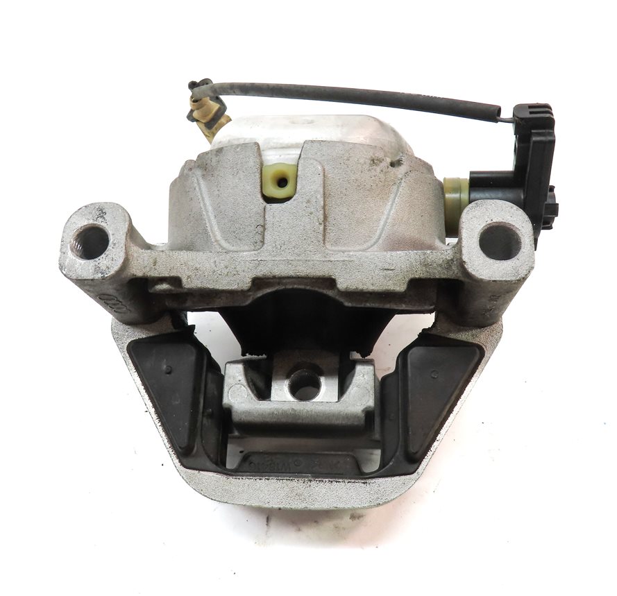 Thumbnail 4: 2012 AUDI A6 (C7) 3.0L SUPER (CGXB) FRONT RIGHT PASSENGER ENGINE MOTOR MOUNT