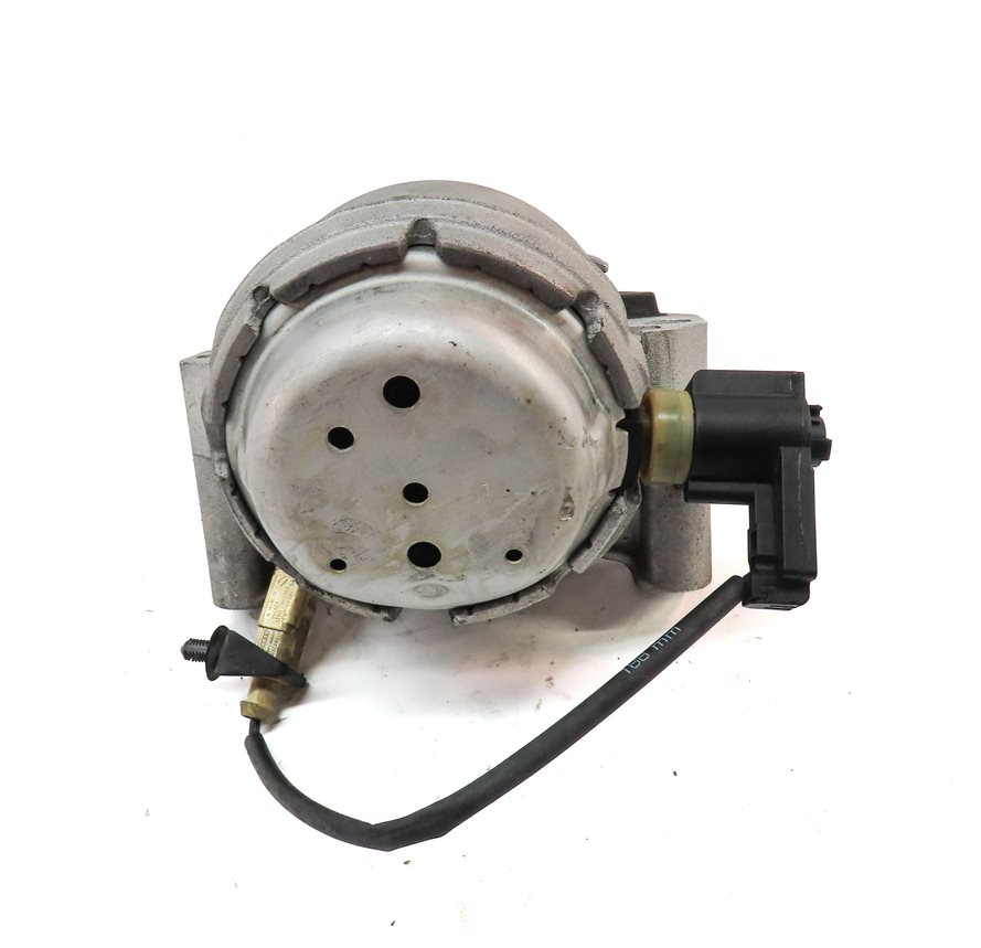 Thumbnail 5: 2012 AUDI A6 (C7) 3.0L SUPER (CGXB) FRONT RIGHT PASSENGER ENGINE MOTOR MOUNT