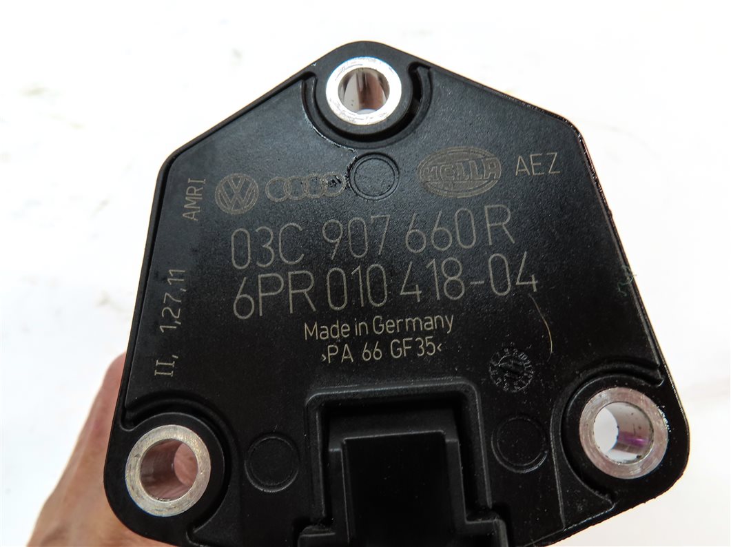 Thumbnail 6: 2012 AUDI A6 (C7) 3.0L SUPER (CGXB) ENGINE MOTOR OIL FLUID LEVEL SENSOR MODULE
