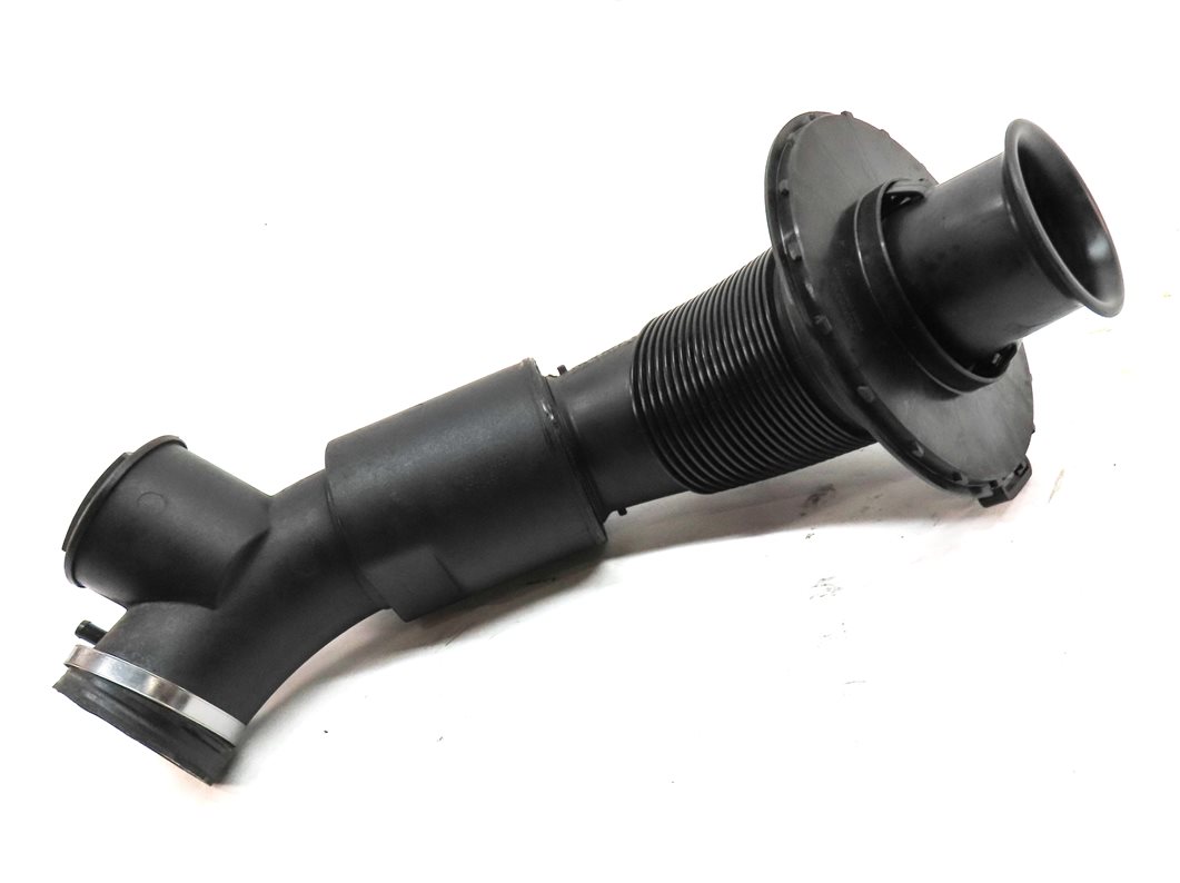 Thumbnail 2: 2012 AUDI A6 (C7) 3.0L SUPER (CGXB) ENGINE AIR INTAKE HOSE PIPE TUBE