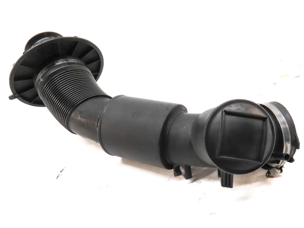 Thumbnail 7: 2012 AUDI A6 (C7) 3.0L SUPER (CGXB) ENGINE AIR INTAKE HOSE PIPE TUBE