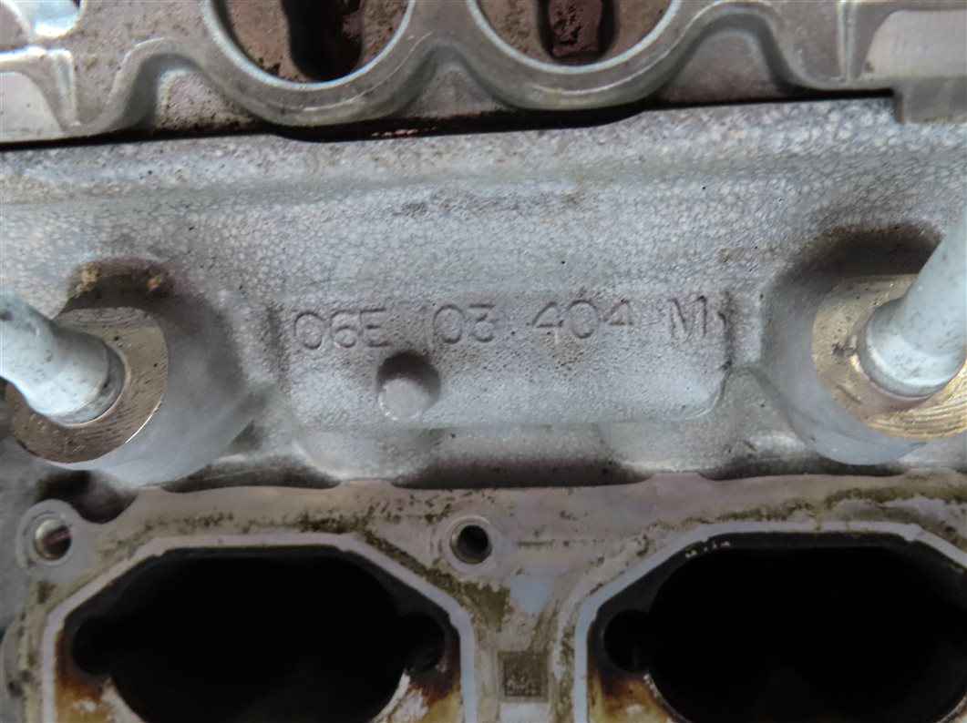Thumbnail 10: 12-15 AUDI A6 A7 Q7 (C7 4G8 4L) 3.0L SUPERCHARGED ENGINE RIGHT CYLINDER HEAD