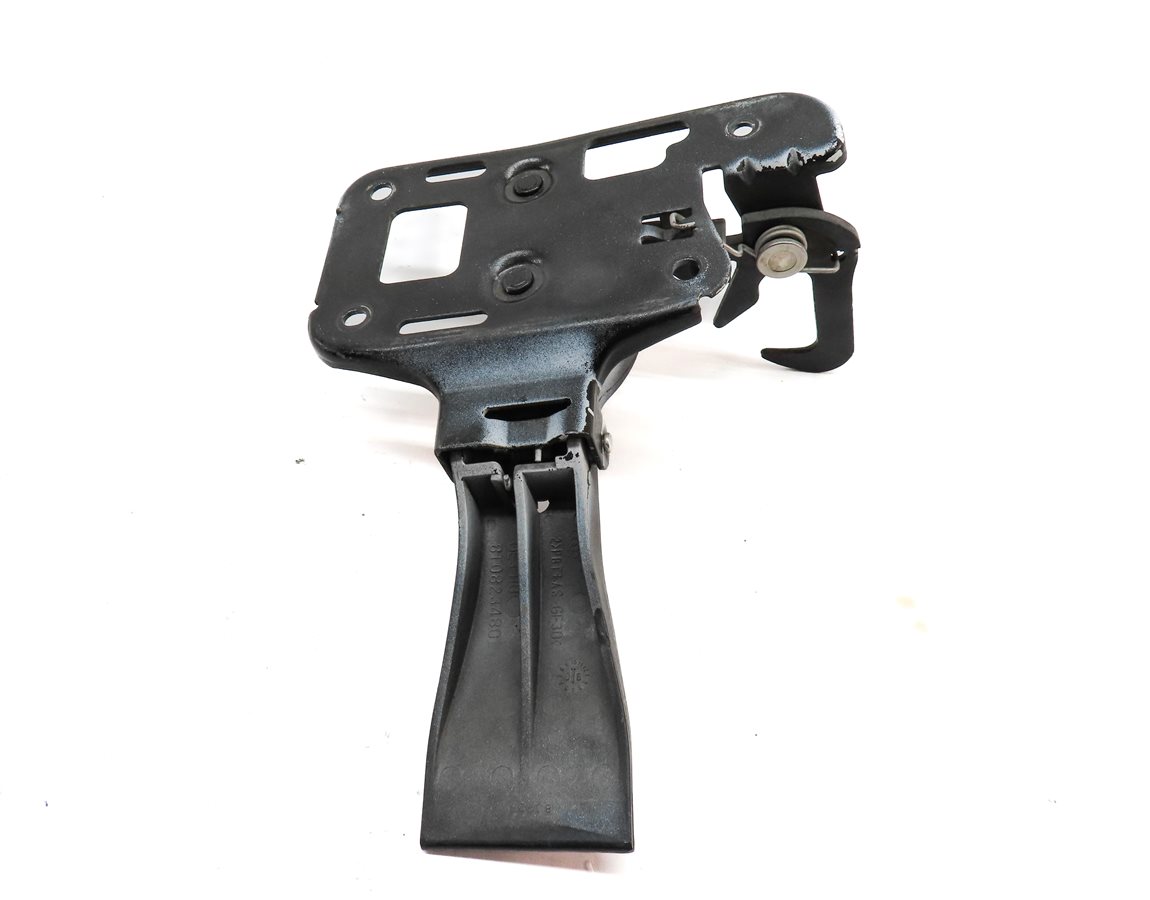 Thumbnail 6: 16 AUDI A4 (B8 8K) FRONT HOOD BONNET LID SAFETY HOOK CATCH LATCH RELEASE HANDLE