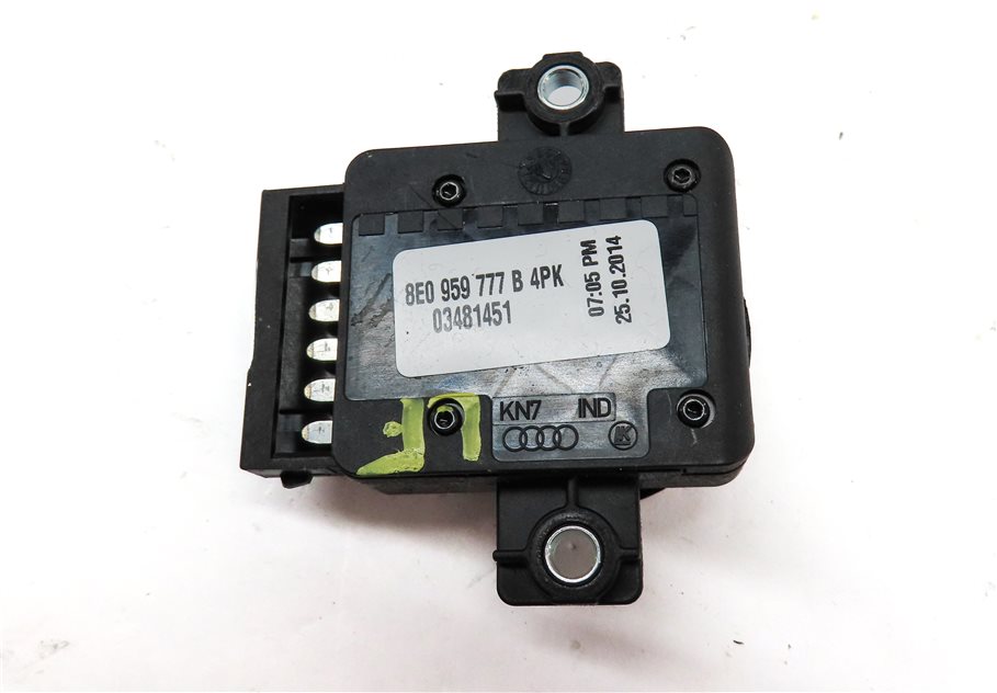 Thumbnail 5: 2016 AUDI A4 (B8 8K) FRONT LEFT DRIVER SEAT POSITION LUMBAR ADJUST SWITCH