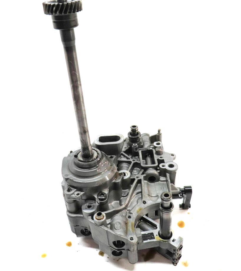 Thumbnail 5: 2013-2016 AUDI A4 (B8 8K) 2.0L FWD CVT TRANSMISSION VALVE BODY OIL PUMP