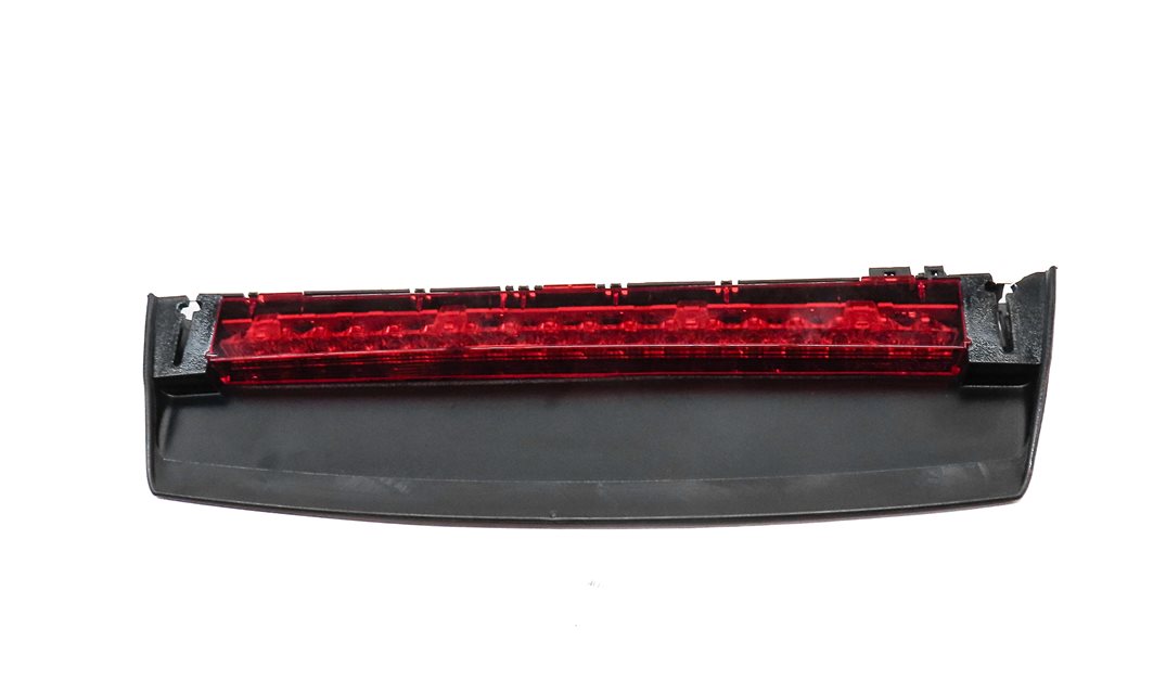 Thumbnail 2: 2015 AUDI A6 (C7) REAR UPPER THIRD 3RD BRAKE STOP SIGNAL LIGHT LAMP
