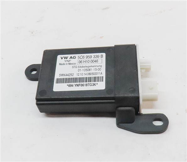 Thumbnail 2: 2015 AUDI A6 (C7) FRONT RIGHT PASSENGER SEAT OCCUPANCY DETECTION SENSOR MODULE